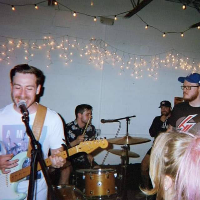 Crowd at a Oakwood show